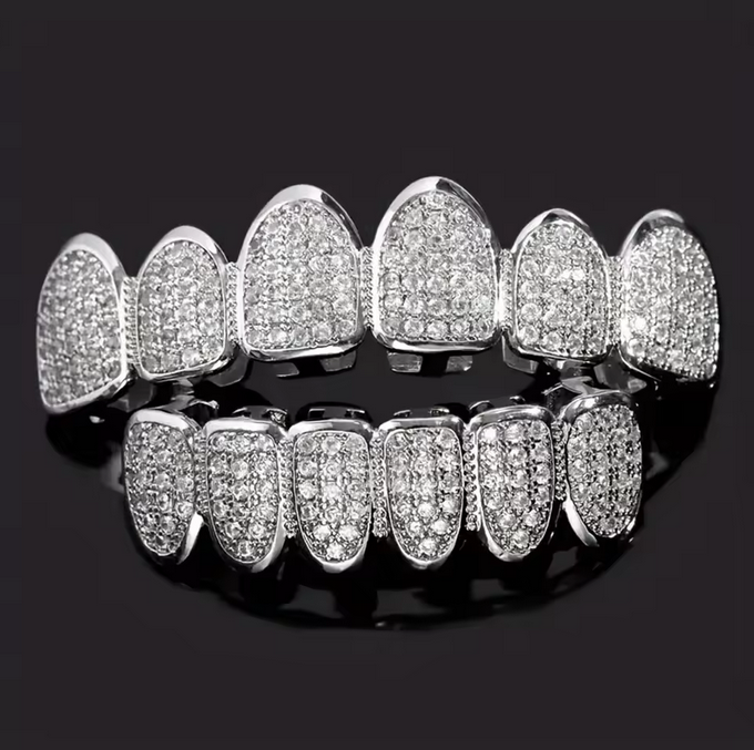 Full Set Iced Silver Lining Grillz