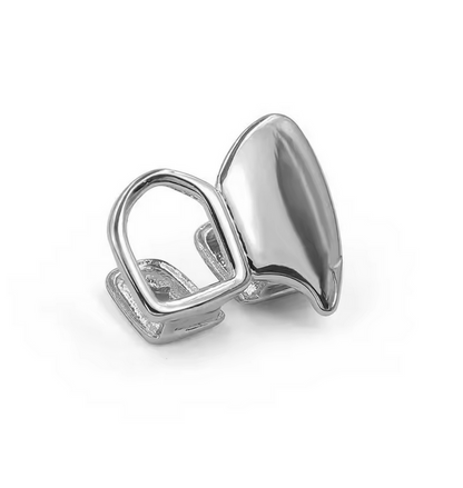 Dual Hollow Tooth and Plated Canine Grill
