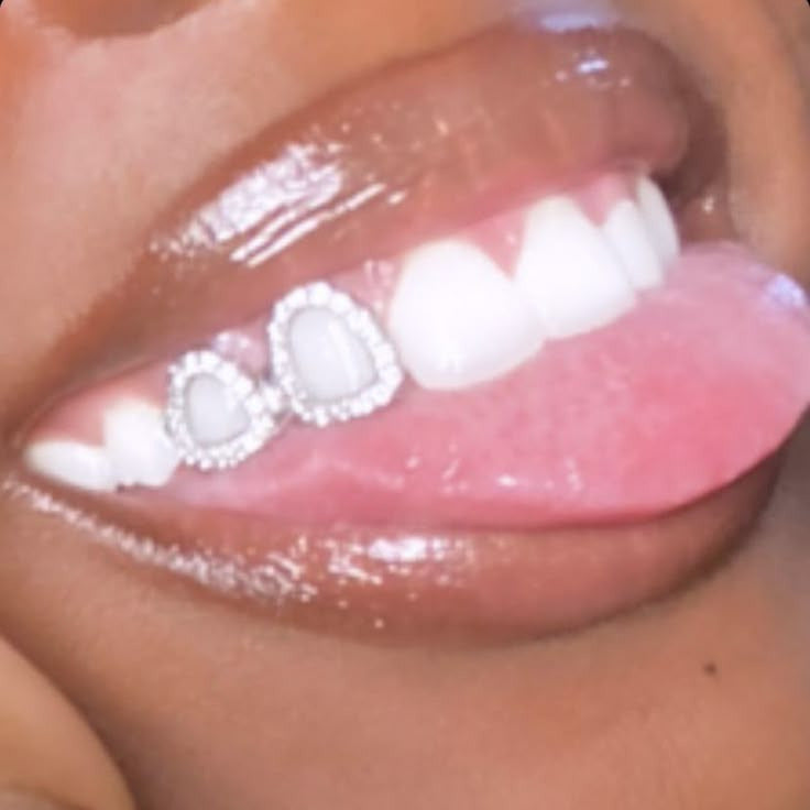 Dual Iced Hollow Tooth Grill