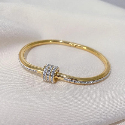 NIXIA Iced Buckle Bangle
